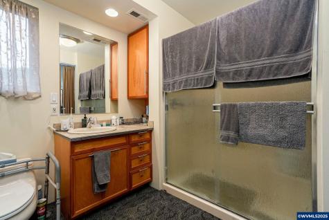 4300 Briar Knob Lp NE Scotts Mills OR 97375