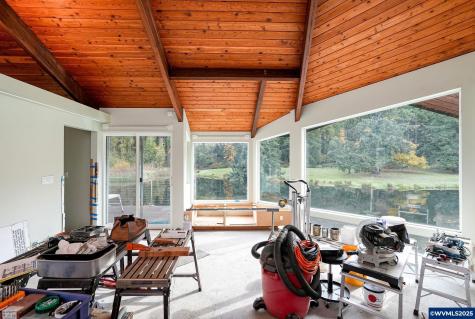 4300 Briar Knob Lp NE Scotts Mills OR 97375