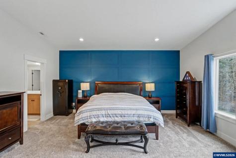 5520 Crossler Meadow Lp SE Salem OR 97306-9177