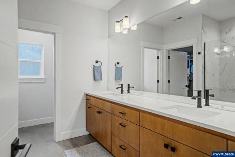 5520 Crossler Meadow Lp SE Salem OR 97306-9177