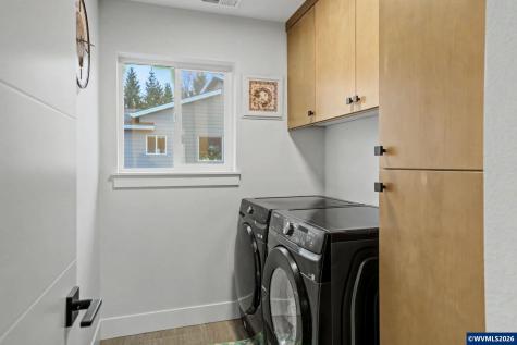 5520 Crossler Meadow Lp SE Salem OR 97306-9177