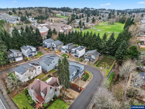 5520 Crossler Meadow Lp SE Salem OR 97306-9177