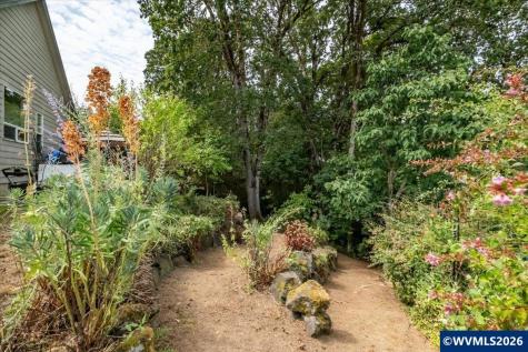 3328 Avondale Place Philomath OR 97370