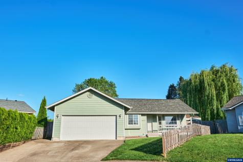 4674 Red Cherry Court SE Salem OR 97317