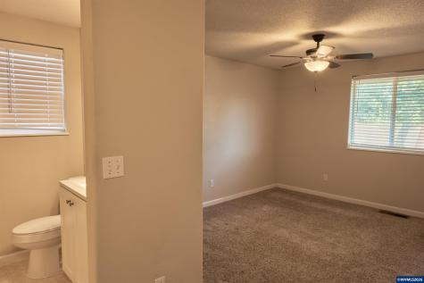 4674 Red Cherry Court SE Salem OR 97317