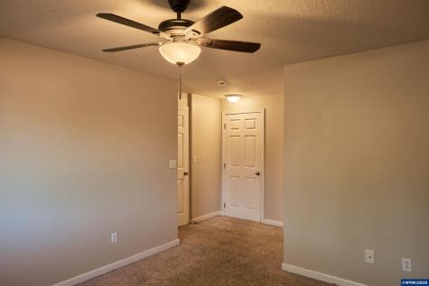 4674 Red Cherry Court SE Salem OR 97317
