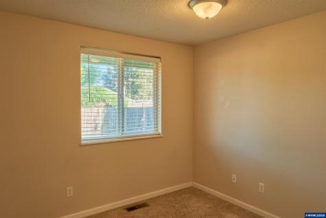 4674 Red Cherry Court SE Salem OR 97317