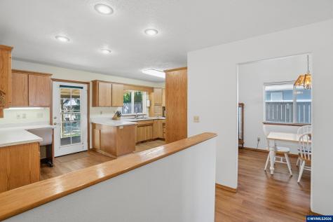 2658 S 12th Street Lebanon OR 97355