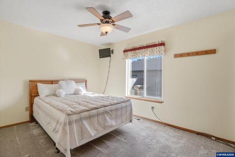 2658 S 12th Street Lebanon OR 97355