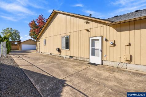 2658 S 12th Street Lebanon OR 97355