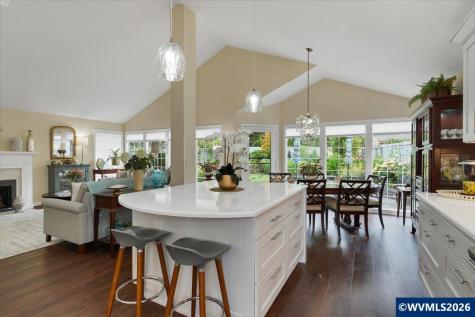 1155 Pawnee Circle SE Salem OR 97306