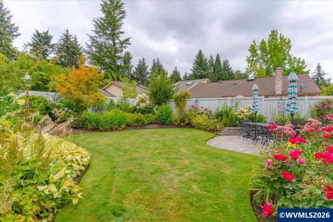 1155 Pawnee Circle SE Salem OR 97306
