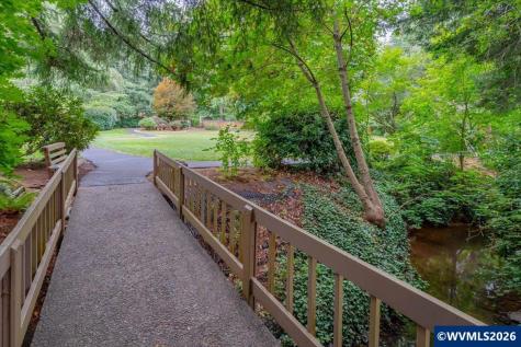 1155 Pawnee Circle SE Salem OR 97306
