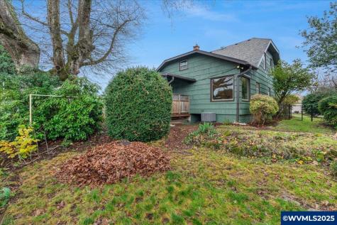 985 N 4th Avenue Stayton OR 97383