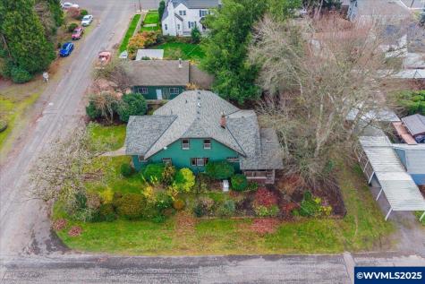 985 N 4th Avenue Stayton OR 97383