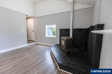 2306 Jefferson Street Sweet Home OR 97286