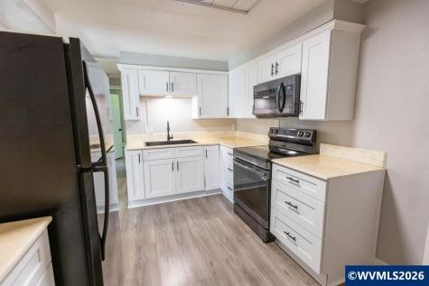 2306 Jefferson Street Sweet Home OR 97286