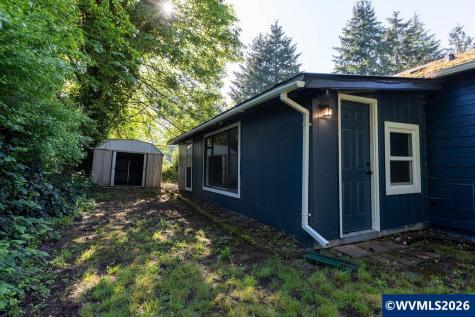 2306 Jefferson Street Sweet Home OR 97286
