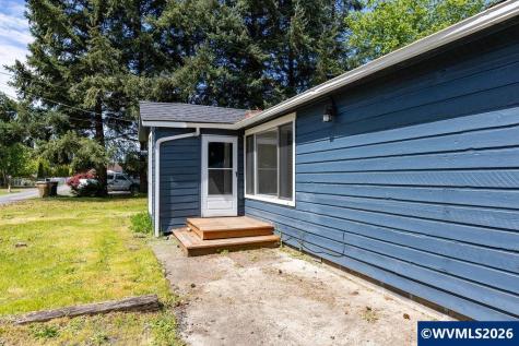2306 Jefferson Street Sweet Home OR 97286