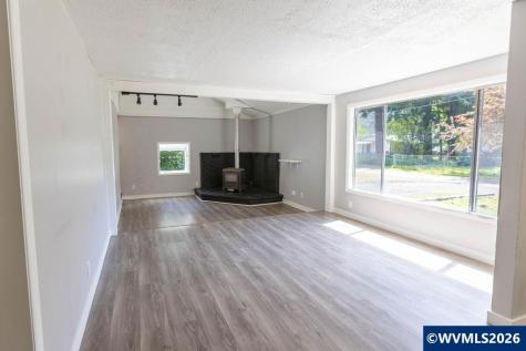 2306 Jefferson Street Sweet Home OR 97286