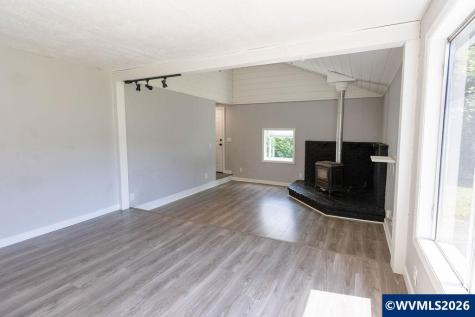 2306 Jefferson Street Sweet Home OR 97286
