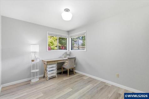 2832 NW Oak Grove Drive Albany OR 97321