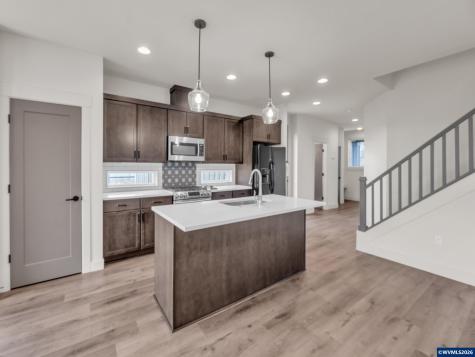 1956 SW 53rd Street Corvallis OR 97333