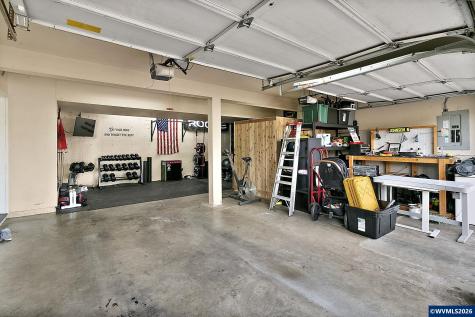 810 Valleywood Drive SE Salem OR 97306