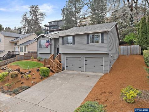 810 Valleywood Drive SE Salem OR 97306