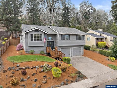 810 Valleywood Drive SE Salem OR 97306