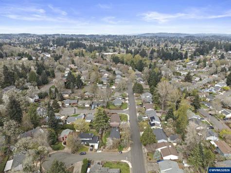 810 Valleywood Drive SE Salem OR 97306