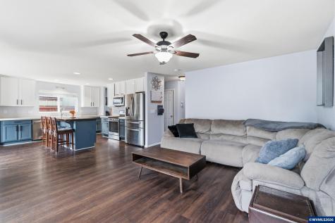 4089 Cowboy Avenue SE Albany OR 97322