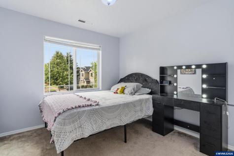 4089 Cowboy Avenue SE Albany OR 97322