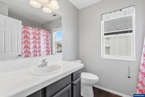 4089 Cowboy Avenue SE Albany OR 97322