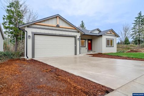 1423 45th Avenue Sweet Home OR 97386