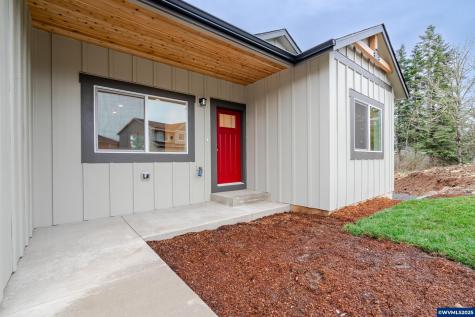 1423 45th Avenue Sweet Home OR 97386