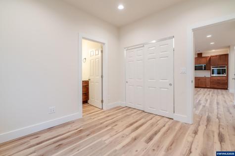 1423 45th Avenue Sweet Home OR 97386