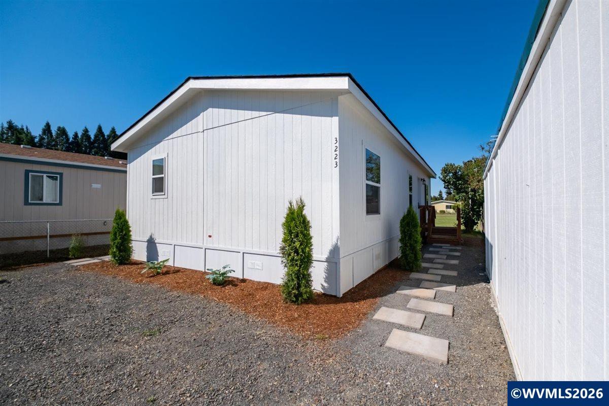 3223 Comber Court NE Salem OR 97305