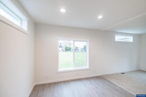 3223 Comber Court NE Salem OR 97305