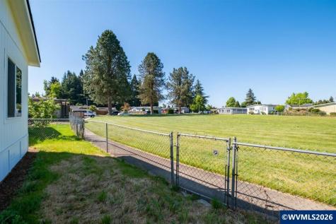 3223 Comber Court NE Salem OR 97305