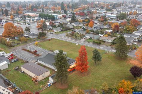 3223 Comber Court NE Salem OR 97305