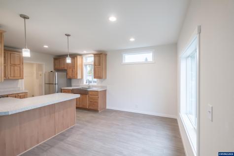 3223 Comber Court NE Salem OR 97305