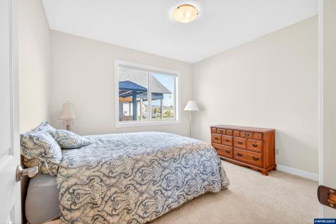 867 Corsair Drive Independence OR 97351-9434