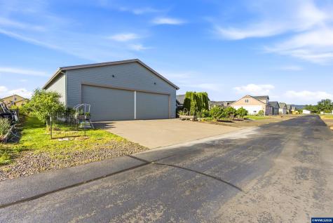 867 Corsair Drive Independence OR 97351-9434