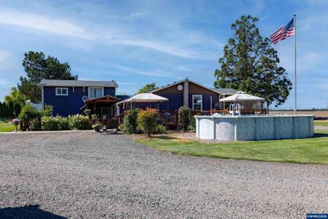 5686 Waconda Road NE Salem OR 97305