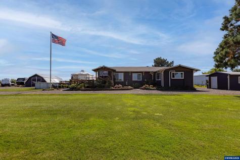 5686 Waconda Road NE Salem OR 97305