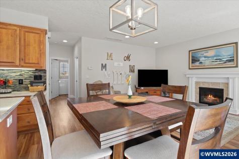 1824 Olivia Circle NW Albany OR 97321