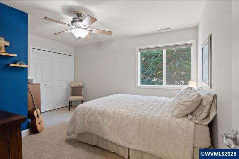 1824 Olivia Circle NW Albany OR 97321
