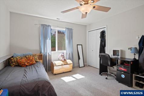 1824 Olivia Circle NW Albany OR 97321