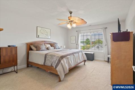 1824 Olivia Circle NW Albany OR 97321